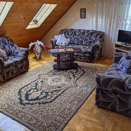 Guest House Nika - Cottages And Rooms In The Heart Of Palanga City Center Extérieur photo