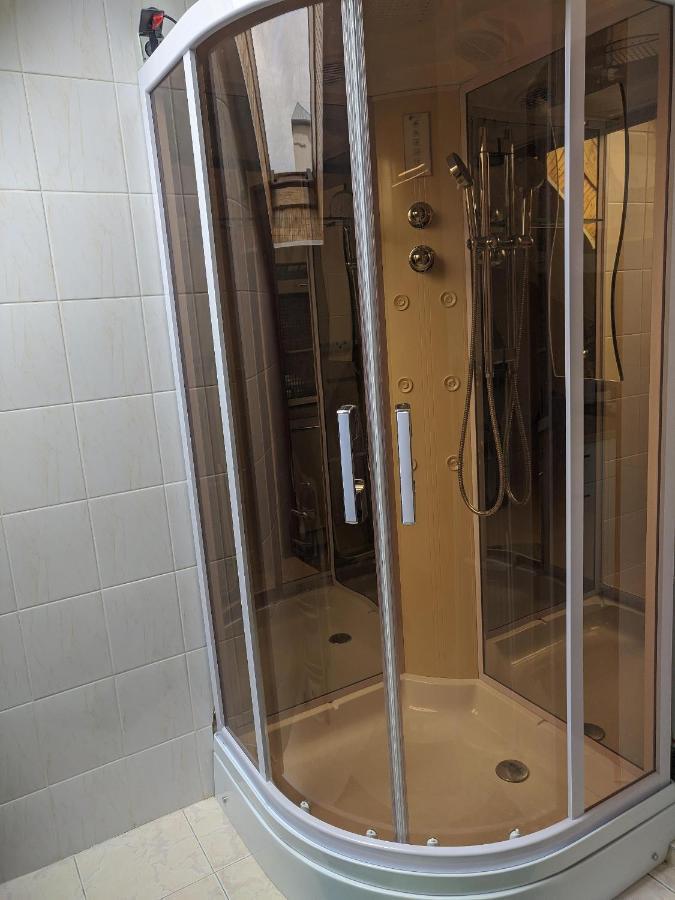 Guest House Nika - Cottages And Rooms In The Heart Of Palanga City Center Extérieur photo