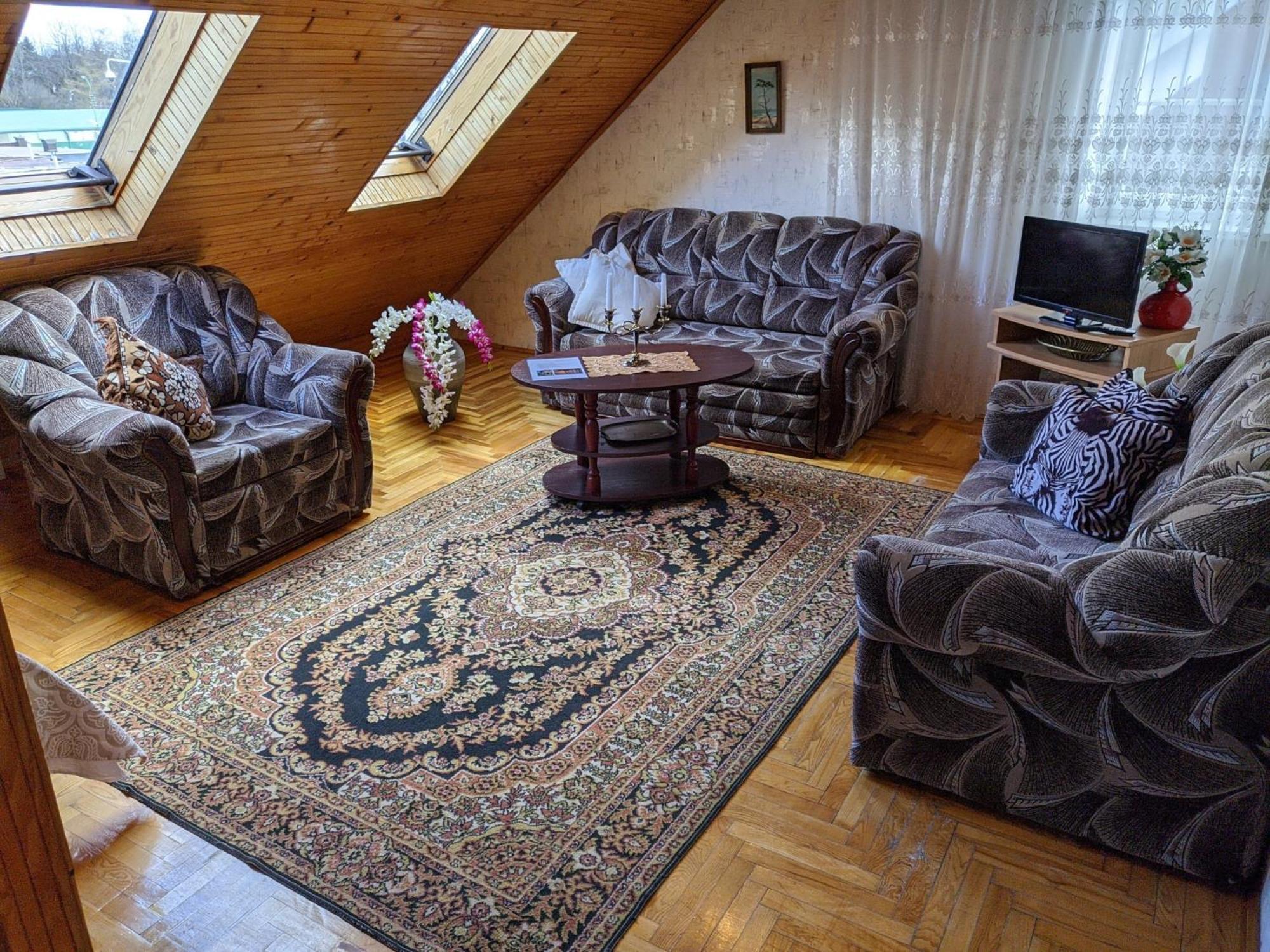 Guest House Nika - Cottages And Rooms In The Heart Of Palanga City Center Extérieur photo